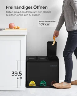 SONGMICS Mülleimer Für Die Küche, 3 X 8 Liter, Abfalleimer Aus Metall, 3-in-1 Treteimer, Mülltrennung, Mülltrennsystem, 15 Müllbeutel, Einfach Zu Reinigen, Stahl, Schwarz LTB24BK -Songmics Verkaufsgeschäft 6d60ab76146ff31785a089f32cad7d7e