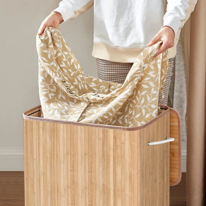 Songmics Wäschekorb LCB64Y, Natur, Mit 2 Fächern, Aus Bambus, Faltbar, 52 X 62,5 X 32 Cm, 100 Liter 4 Songmics Wäschekorb LCB64Y, Natur, Mit 2 Fächern, Aus Bambus, Faltbar, 52 X 62,5 X 32 Cm, 100 Liter - Image 4
