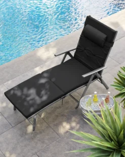 SONGMICS Sonnenliege, Klappbar, Liegestuhl Mit 6 Cm Dicker Matratze, Abnehmbares Kopfkissen, Aus Rostfreiem Aluminium, Atmungsaktiv, Komfortabel, Verstellbar, Bis 150 Kg Belastbar, Schwarz GCB24BK