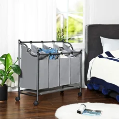 Songmics Wäschekorb LSF005GS, Grau, Mit 4 Fächern, Aus Polyester, 87,5 X 81 X 38,5 Cm, 140 Liter -Songmics Verkaufsgeschäft df46b69dfa239da8c18ff69ba46839ac94f6b7cd waeschekorb songmics lsf005gs grau mit 4 faechern